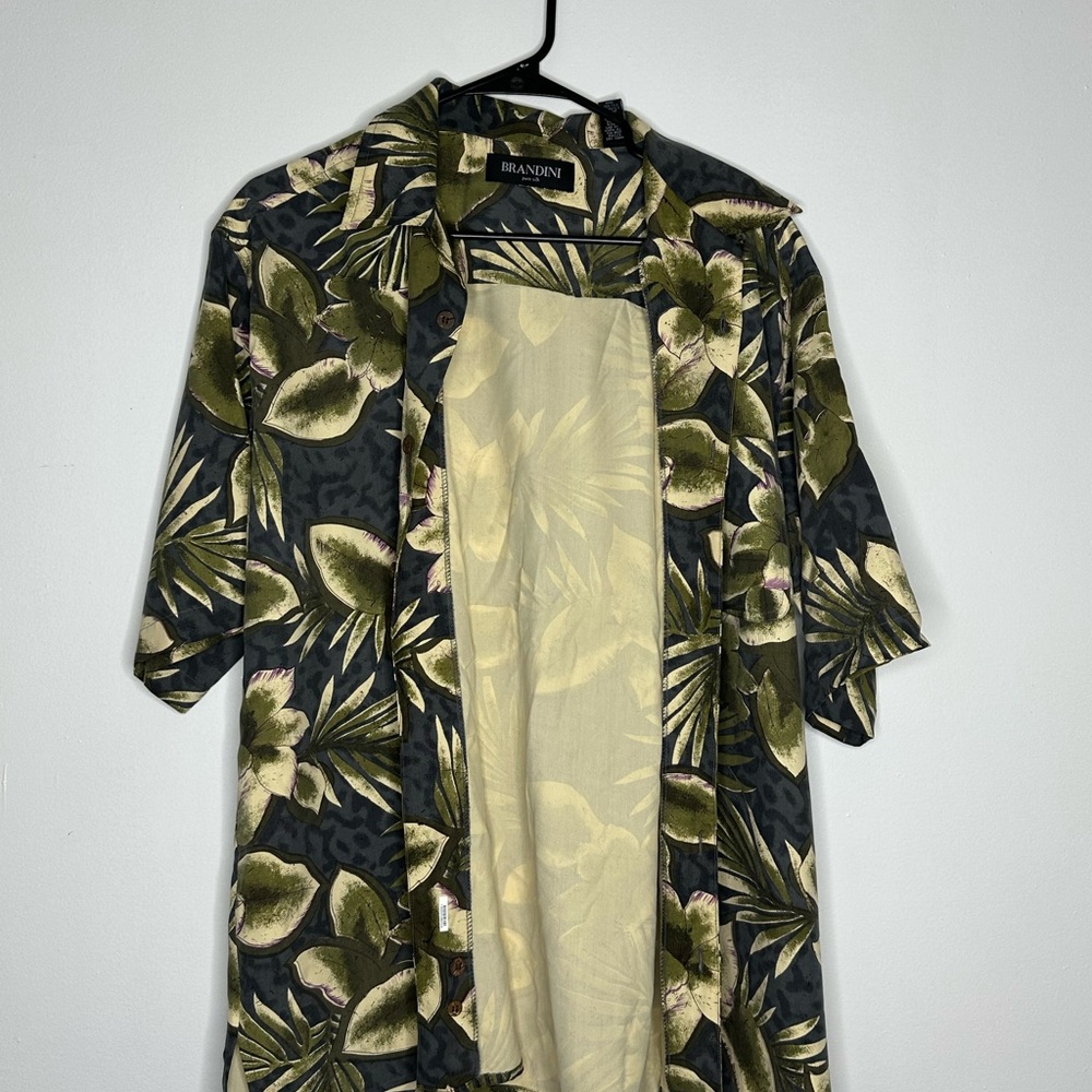 Green and Black Lightweight Shirt Jacket with Botanical Print